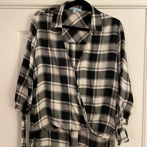 She + Sky shirt - Picture 3 of 4